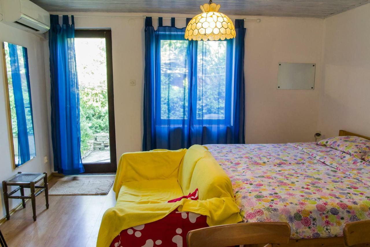 Karmen Apartment Veli Losinj Exterior photo